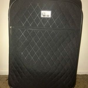 22" VERA BRADLEY LUGGAGE BAG